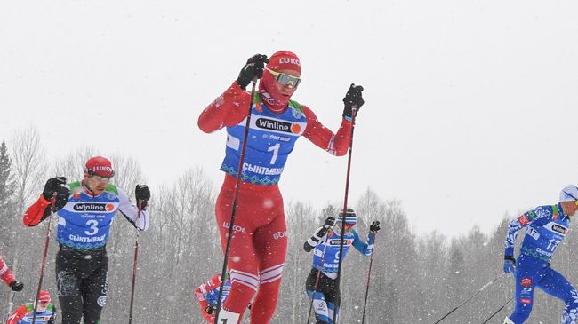 Александр Большунов Александр Большунов