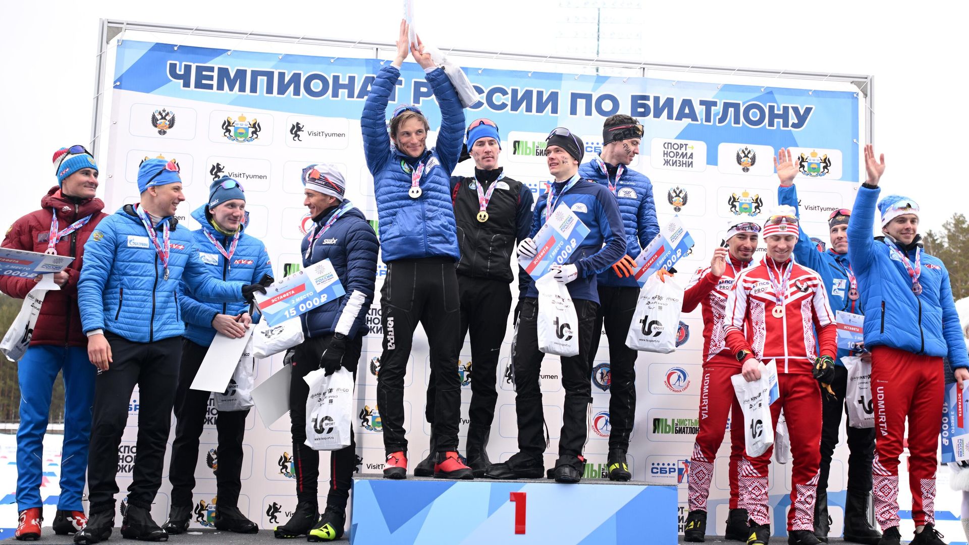 Призеры на мужской эстафеты 4 х 7.5 км чемпионата России по биатлону Призеры на мужской эстафеты 4 х 7.5 км чемпионата России по биатлону - РИА Новости, 1920, 03.04.2022