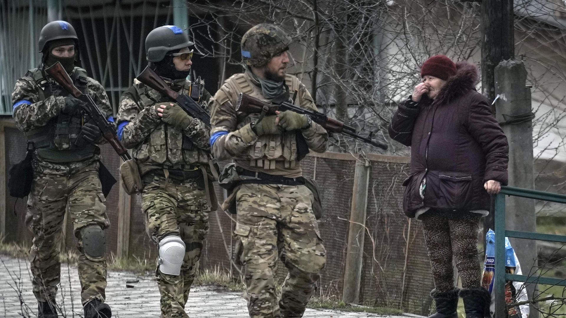 Украинские военные в городе Буча Украинские военные в городе Буча - РИА Новости, 1920, 22.06.2023