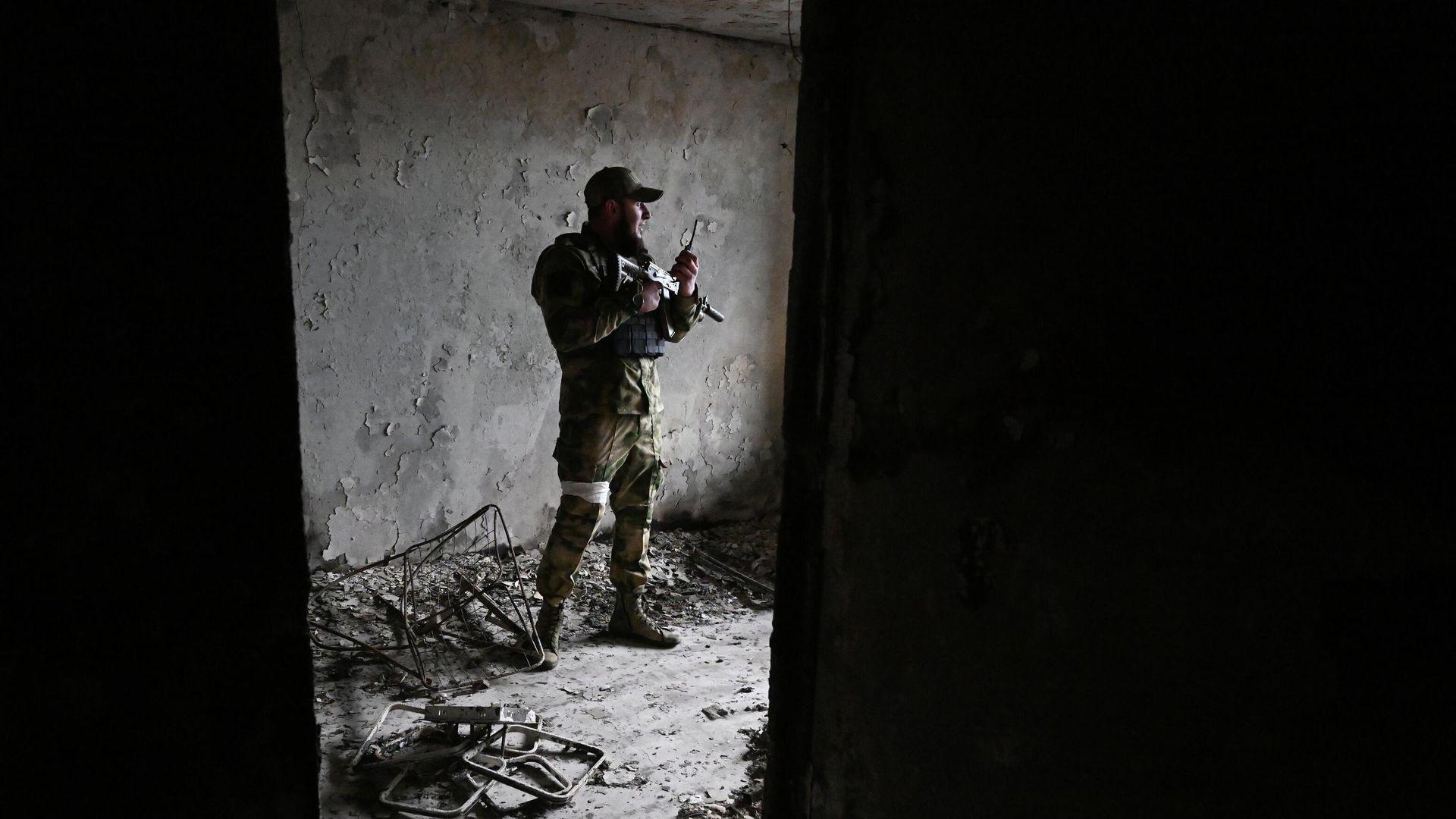 Боец батальона Ахмат в ДНР Боец батальона Ахмат в ДНР - РИА Новости, 1920, 14.10.2022