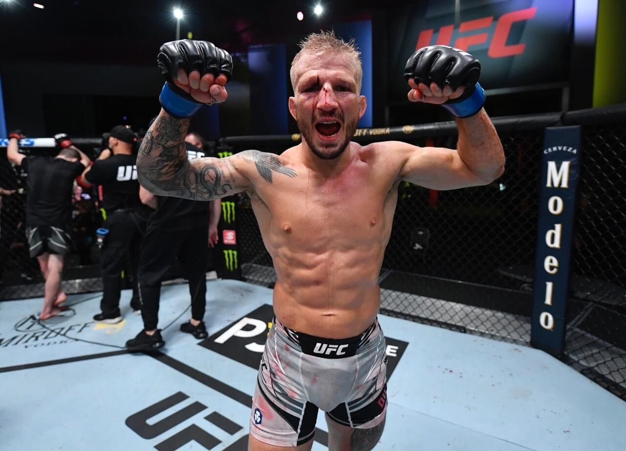 Боец UFC Ти Джей Диллашоу - РИА Новости, 1920, 01.12.2025