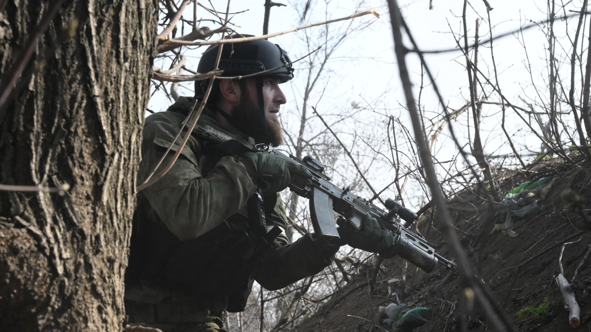 Боец полка полиции специального назначения имени Кадырова Боец полка полиции специального назначения имени Кадырова - РИА Новости, 1920, 07.05.2022