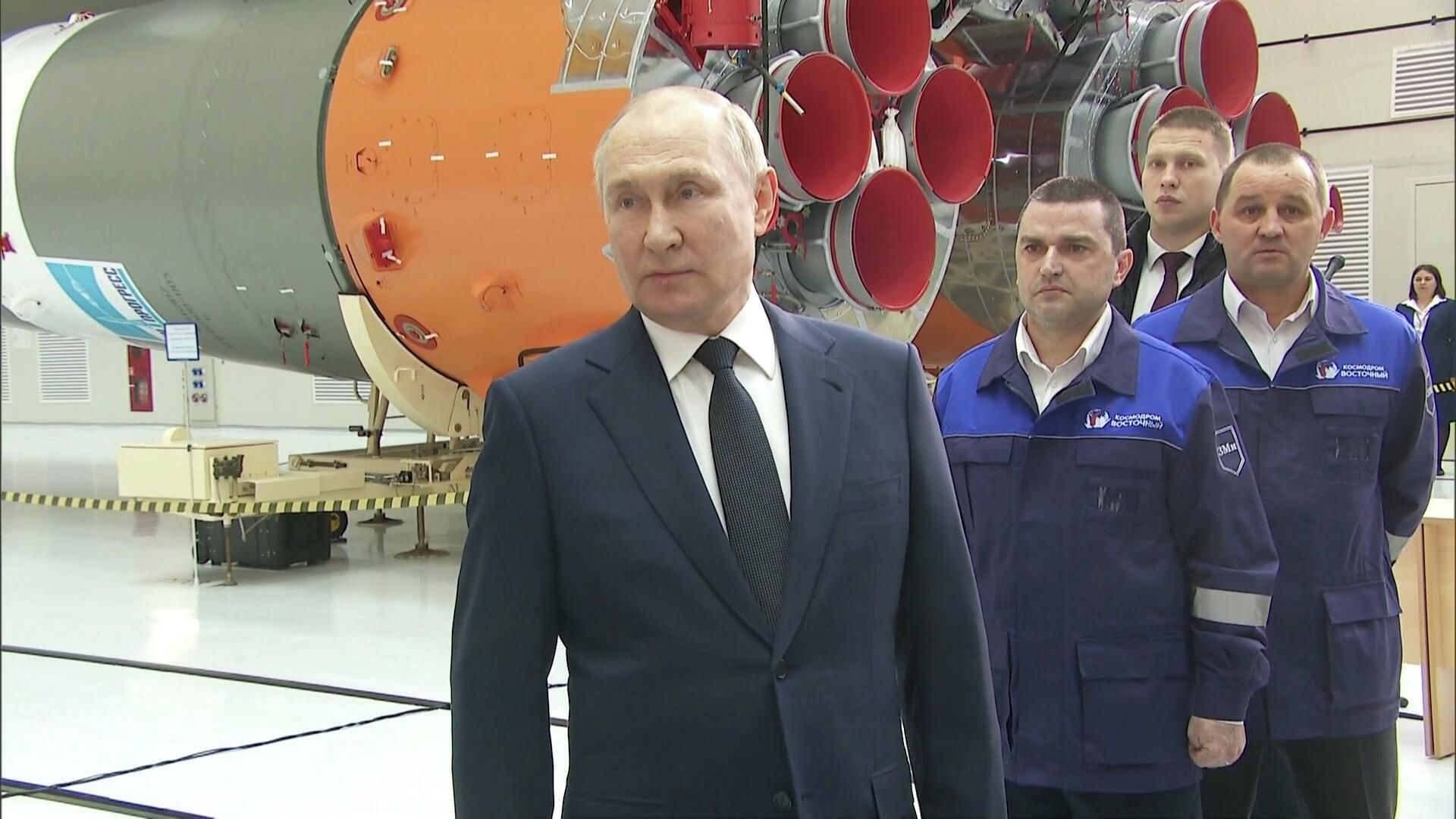 Путин: Украину начали превращать в антироссийский плацдарм Путин: Украину начали превращать в антироссийский плацдарм - РИА Новости, 1920, 12.04.2022