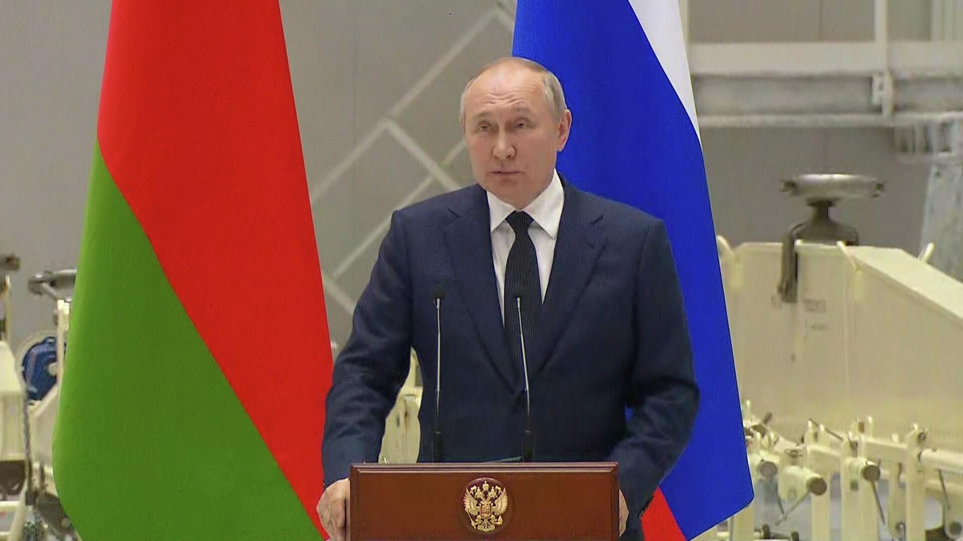 Путин об украинском национализме: Мы вовремя и правильно сделали, начав эту операцию Путин об украинском национализме: Мы вовремя и правильно сделали, начав эту операцию - РИА Новости, 1920, 12.04.2022