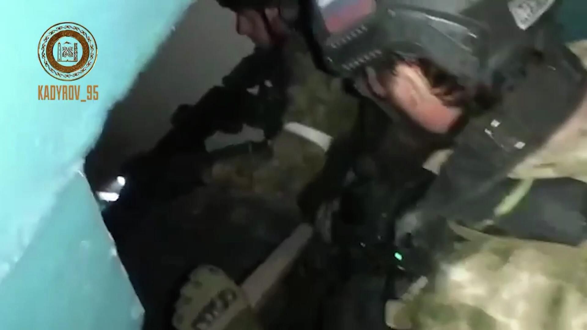 Бои на заводе Азовсталь в Мариуполе Бои на заводе Азовсталь в Мариуполе - РИА Новости, 1920, 12.04.2022