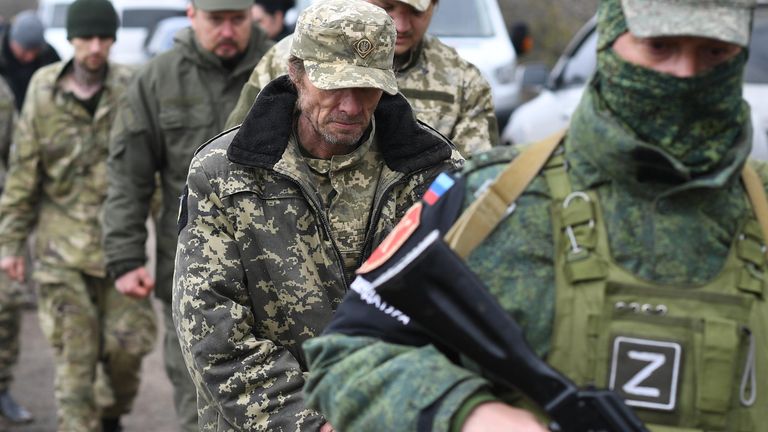 Украинские военнопленные Украинские военнопленные