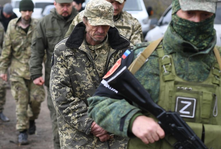 Украинские военнопленные Украинские военнопленные