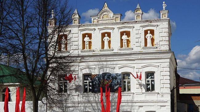 Дом купца Казьмина (начало 20 в.) Дом купца Казьмина (начало 20 в.)