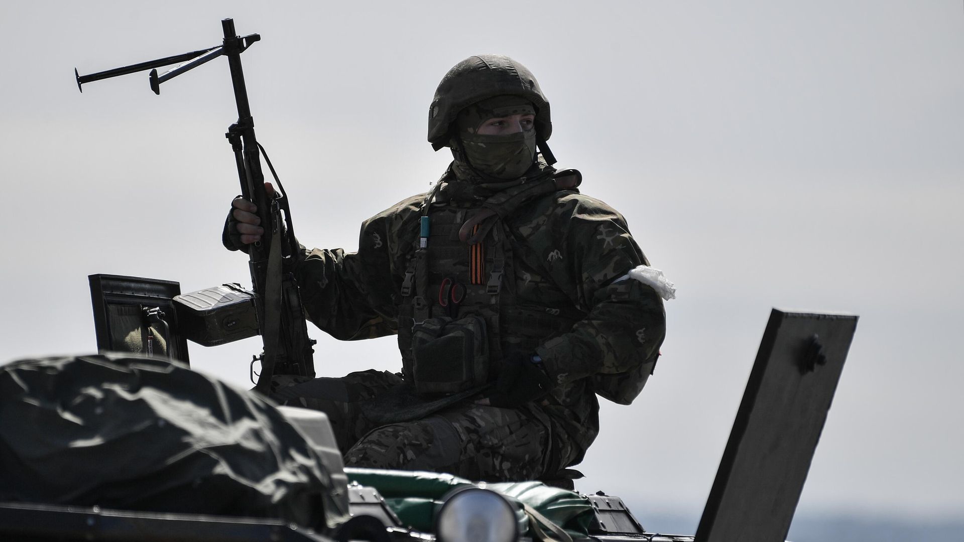 Российский военнослужащий в Херсонской области Российский военнослужащий в Херсонской области - РИА Новости, 1920, 21.04.2022