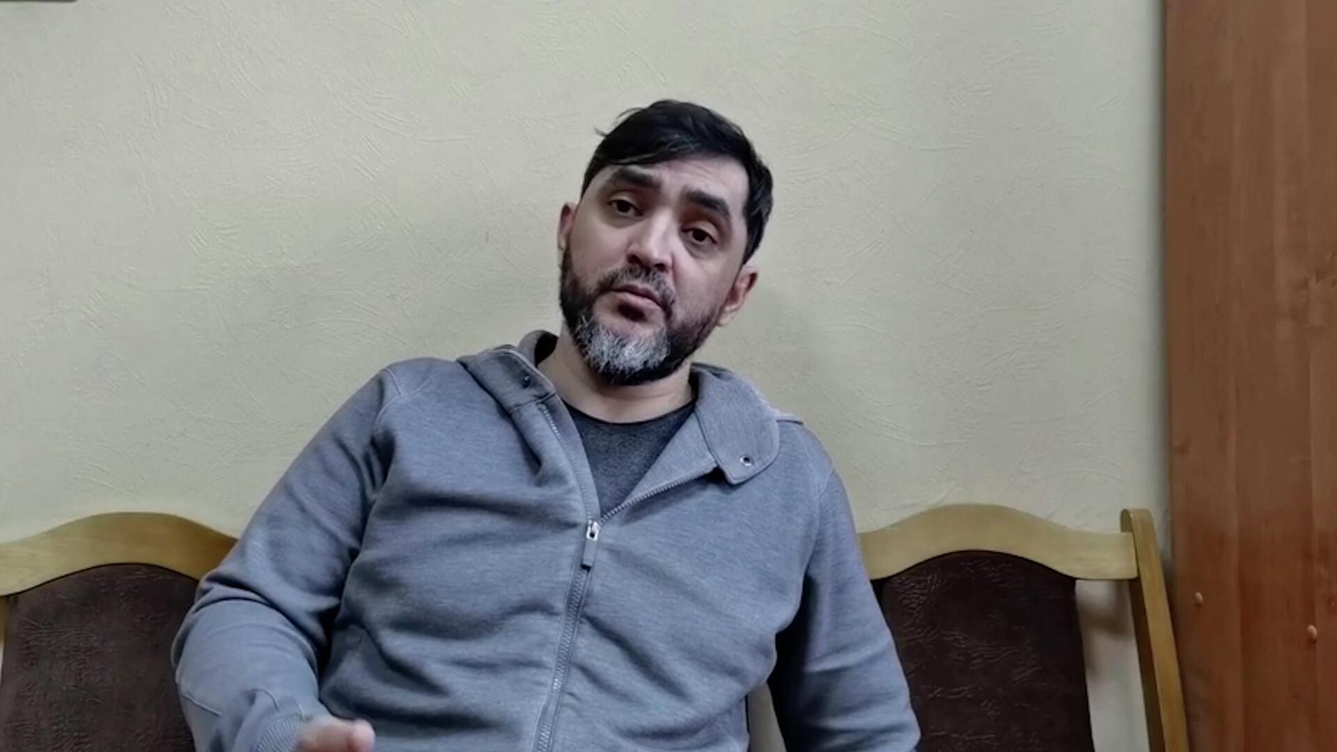 Беженец из Киева о предложении соврать на камеру о событиях в Буче Беженец из Киева о предложении соврать на камеру о событиях в Буче - РИА Новости, 1920, 22.04.2022