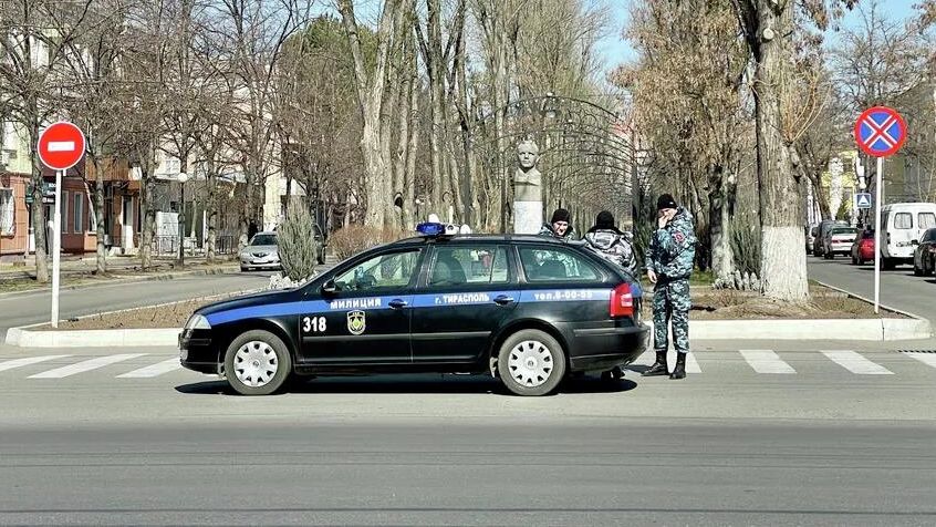 Автомобиль полиции в Тирасполе Автомобиль полиции в Тирасполе - РИА Новости, 1920, 26.04.2022