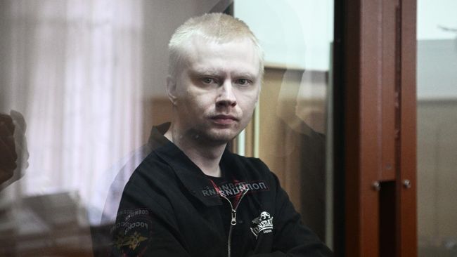 Андрей Пронский, обвиняемый по делу о покушении на телеведущего Владимира Соловьева, в Басманном суде Москвы