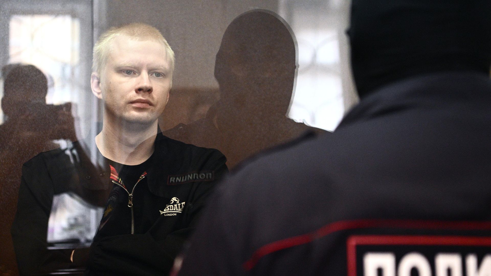 Андрей Пронский, обвиняемый по делу о покушении на телеведущего Владимира Соловьева, в Басманном суде Москвы - РИА Новости, 1920, 22.11.2025