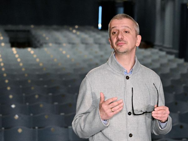 Режиссер, художественный руководитель Московского драматического театра на Бронной Константин Богомолов