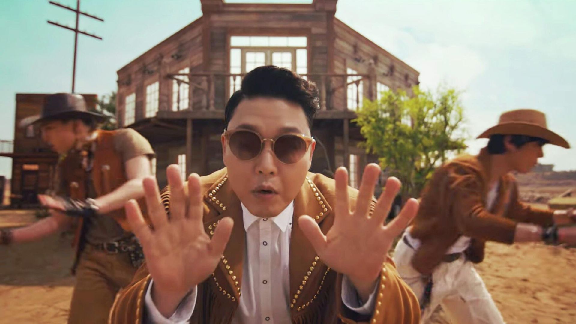 PSY - 'That That (prod. & feat. SUGA of BTS)' MV PSY - 'That That (prod. & feat. SUGA of BTS)' MV - РИА Новости, 1920, 29.04.2022
