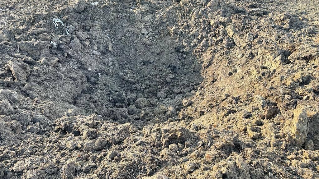 Последствия падения авиаснаряда в Брянской области Последствия падения авиаснаряда в Брянской области - РИА Новости, 1920, 20.06.2022