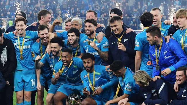 Футбол. Празднование чемпионства ФК Зенит