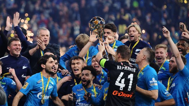 Футбол. Празднование чемпионства ФК Зенит