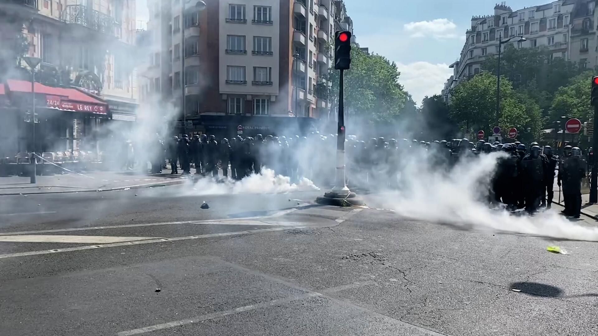 Разгон радикалов на первомайской акции в Париже - РИА Новости, 1920, 01.05.2022