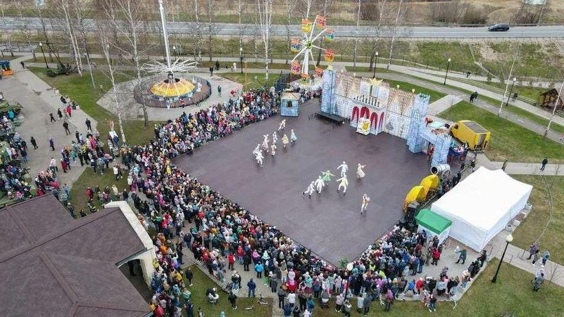 Первое шоу на роликовых коньках Бременские музыканты прошло в Подмосковье Первое шоу на роликовых коньках Бременские музыканты прошло в Подмосковье - РИА Новости, 1920, 08.07.2026