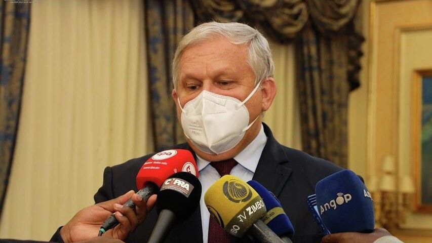 Посол РФ в Анголе Владимир Тараров Посол РФ в Анголе Владимир Тараров - РИА Новости, 1920, 03.05.2022