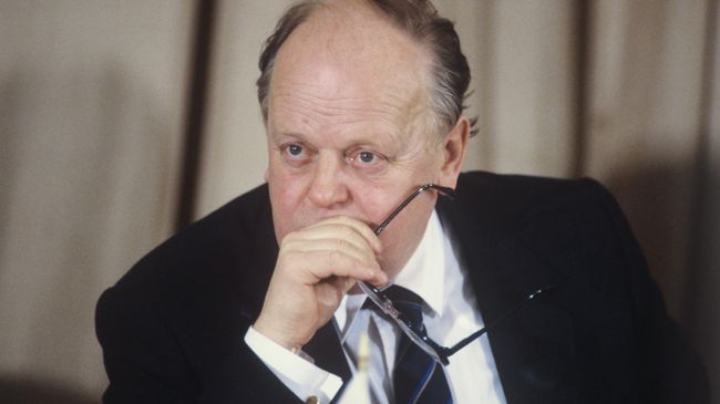 Председатель Верховного совета Республики Беларусь Станислав Шушкевич