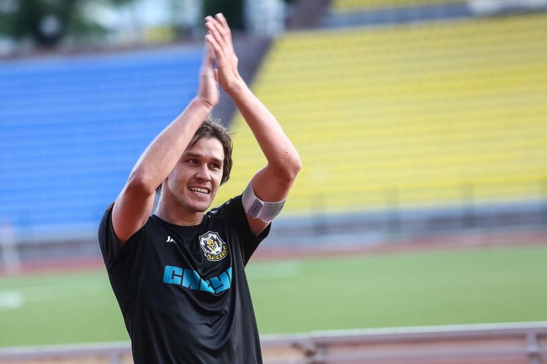 Футболист Семен Фомин Футболист Семен Фомин