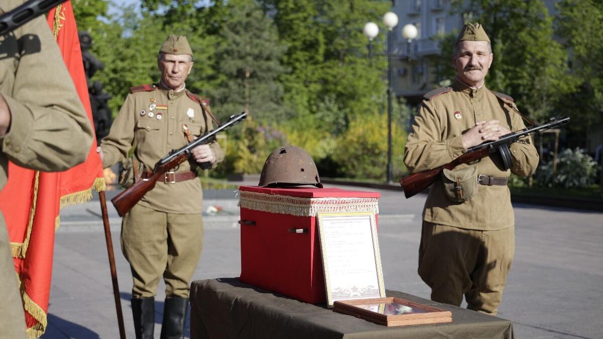 Останки погибшего в 1943-м под Белгородом воина переданы на его родину в Ставрополье Останки погибшего в 1943-м под Белгородом воина переданы на его родину в Ставрополье - РИА Новости, 1920, 05.05.2022