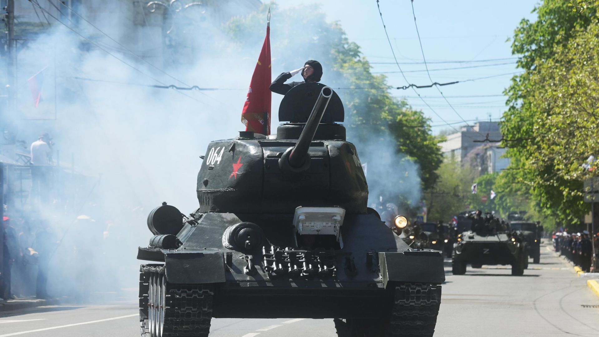 Танк Т-34-85 на военном параде, посвященного 77-й годовщине Победы в Великой Отечественной войне, в Севастополе Танк Т-34-85 на военном параде, посвященного 77-й годовщине Победы в Великой Отечественной войне, в Севастополе - РИА Новости, 1920, 09.05.2022