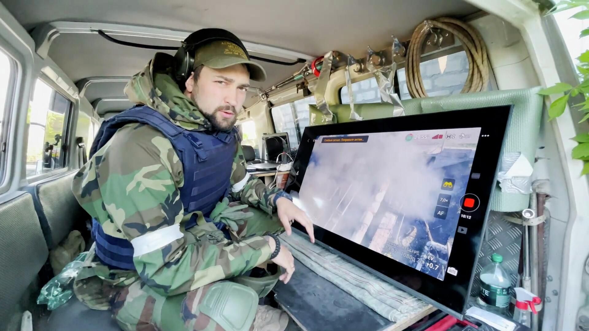 Операция по обнаружению боевиков на территории Азовстали Операция по обнаружению боевиков на территории Азовстали - РИА Новости, 1920, 10.05.2022