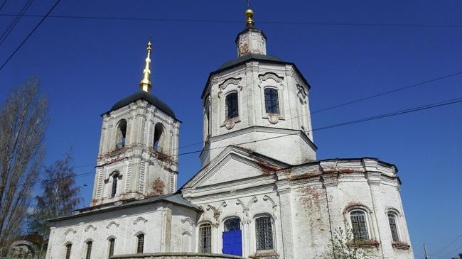 Введенскаяы церковь (1759 г.) - старейшая в Ельце Введенскаяы церковь (1759 г.) - старейшая в Ельце