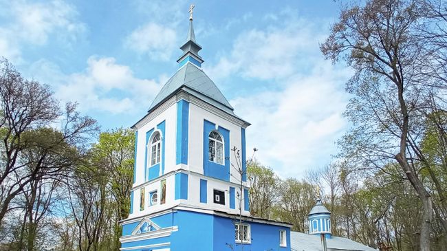 Казанская церковь (1781 г.) в советское время почти не закрывалась Казанская церковь (1781 г.) в советское время почти не закрывалась