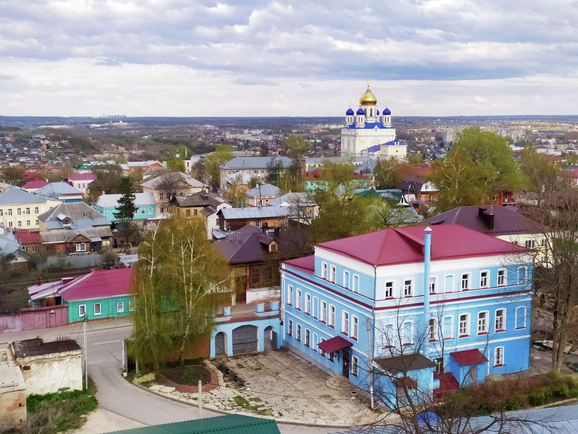 Особняк Заусайловых и Вознесенский собор Особняк Заусайловых и Вознесенский собор