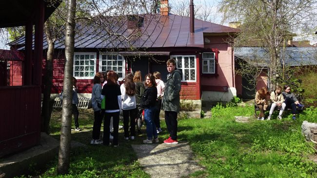 Экскурсия в музее Бунина Экскурсия в музее Бунина