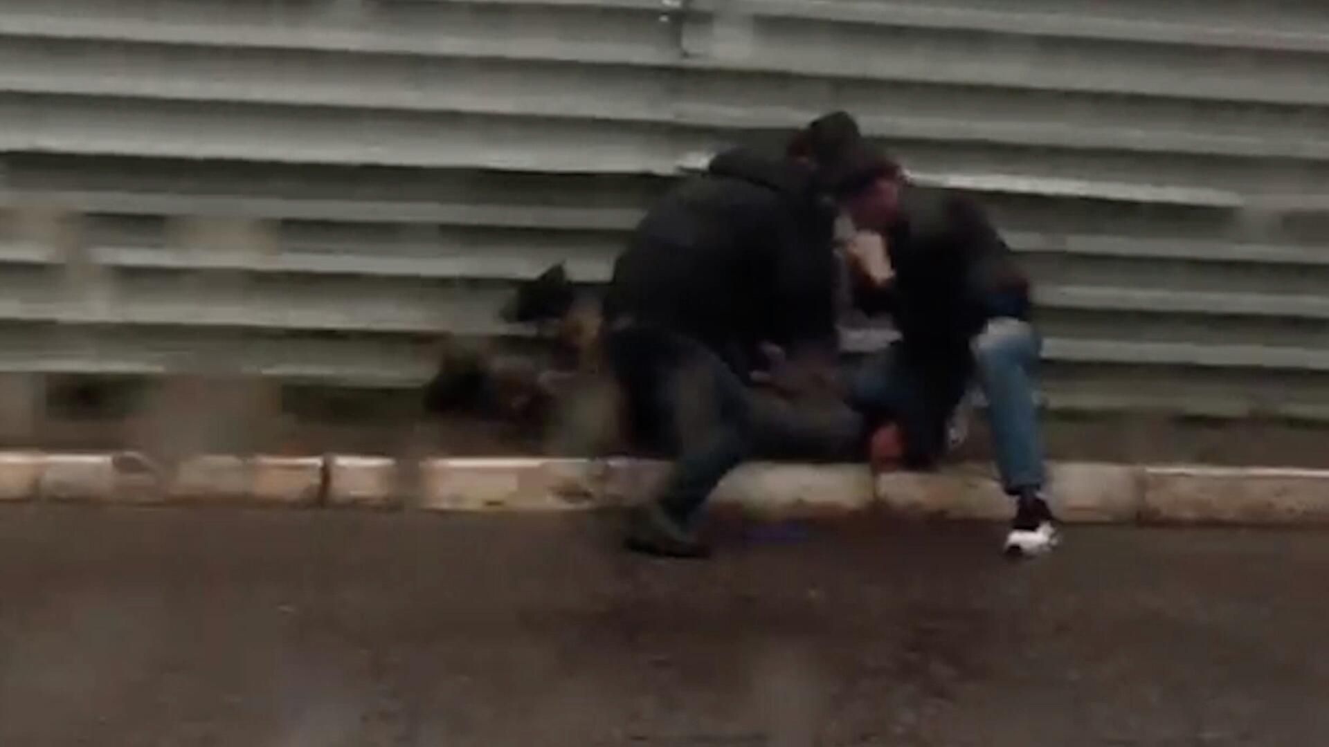 Задержание подозреваемого в подготовке теракта в Курской области. Видео ФСБ РФ Задержание подозреваемого в подготовке теракта в Курской области. Видео ФСБ РФ - РИА Новости, 1920, 12.05.2022