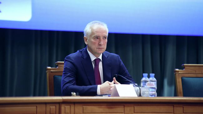 Владимир Мазур на внеочередном собрании Законодательной Думы Томской области. 12 мая 2022