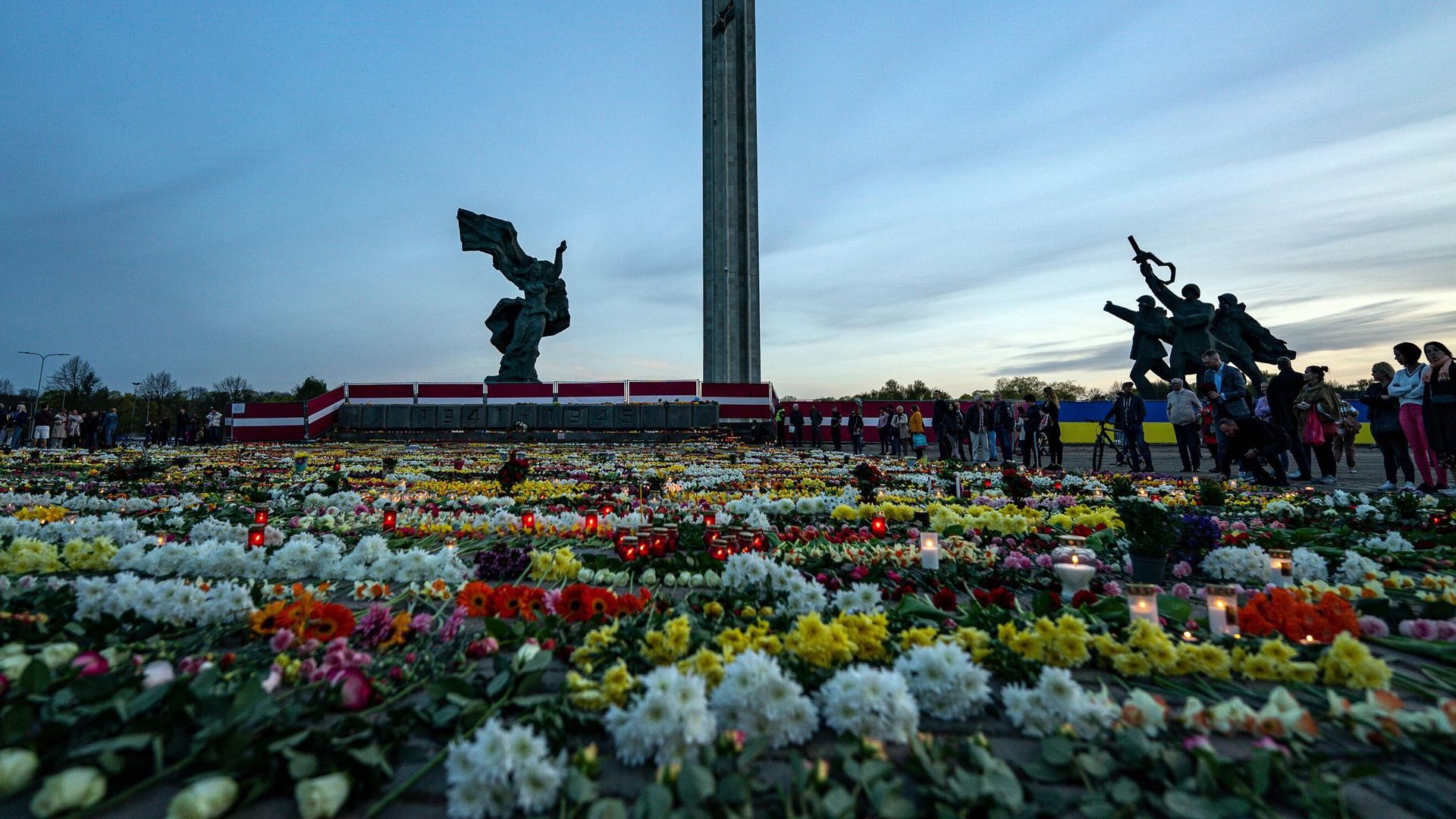 Мемориальный комплекс Памятник воинам Советской Армии - освободителям Советской Латвии и Риги от немецко-фашистских захватчиков в Риге Мемориальный комплекс Памятник воинам Советской Армии - освободителям Советской Латвии и Риги от немецко-фашистских захватчиков в Риге - РИА Новости, 1920, 13.05.2022