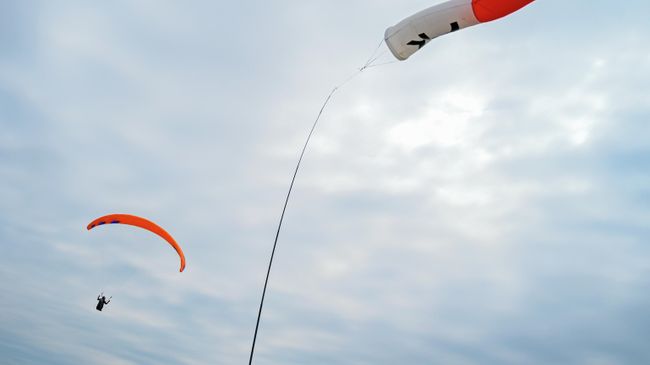 Полет на параплане участника клуба Crimea.Paraplan в Крыму Полет на параплане участника клуба Crimea.Paraplan в Крыму