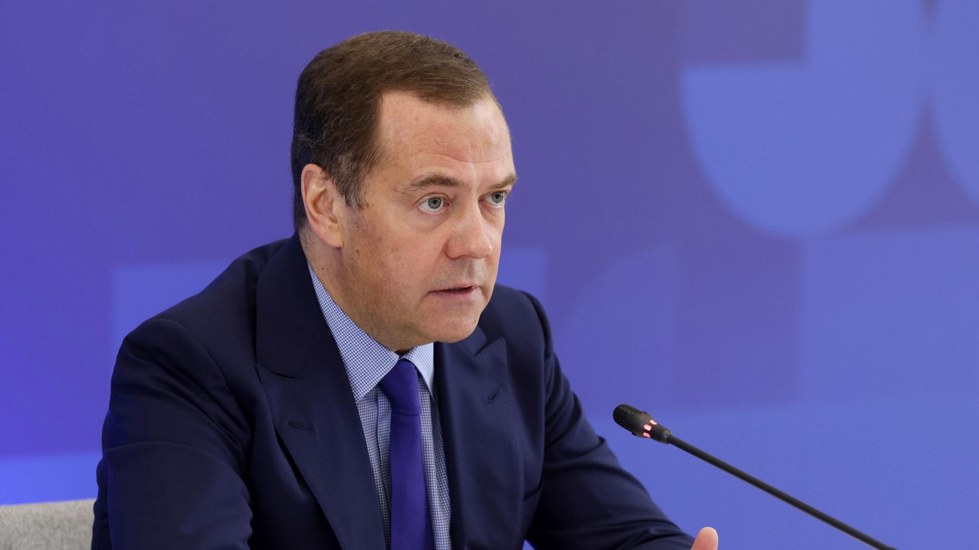 Председатель Единой России, заместитель председателя Совета безопасности РФ Дмитрий Медведев Председатель Единой России, заместитель председателя Совета безопасности РФ Дмитрий Медведев - РИА Новости, 1920, 11.10.2022