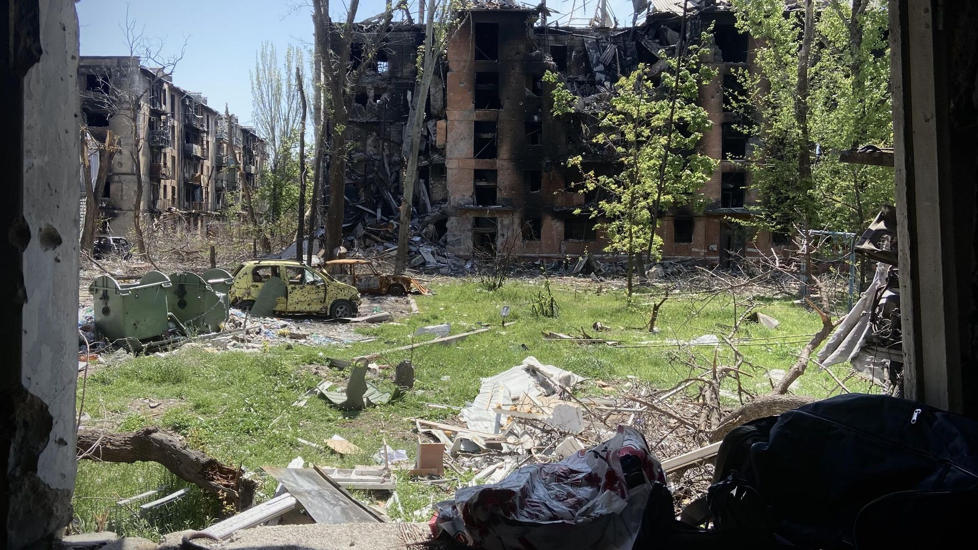 Вид из окна разбитого дома Вид из окна разбитого дома - РИА Новости, 1920, 17.05.2022