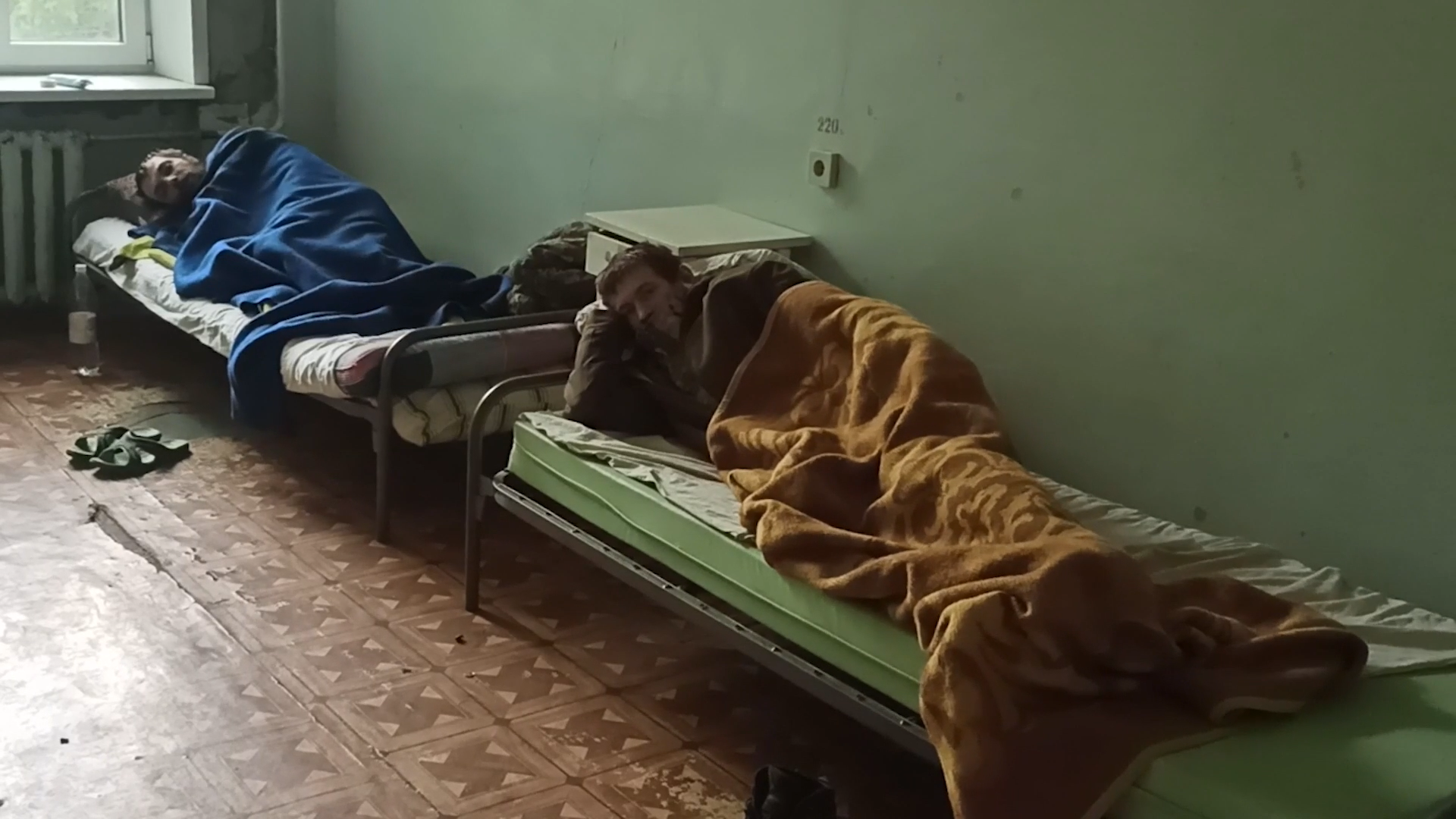 Пленные с Азовстали в больнице Новоазовска Пленные с Азовстали в больнице Новоазовска - РИА Новости, 1920, 18.05.2022