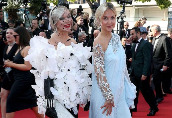 Юлия и Дарья Янины в Yanina Couture на открытии Каннского кинофестиваля