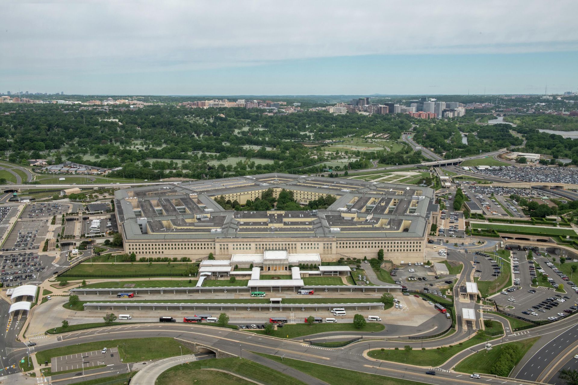 Штаб-квартира Министерства обороны США в Арлингтоне Штаб-квартира Министерства обороны США в Арлингтоне - РИА Новости, 1920, 27.09.2023