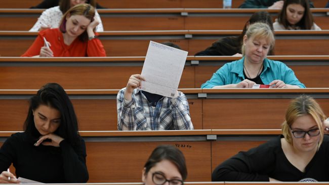 Участницы ежегодной образовательной акции Тотальный диктант 