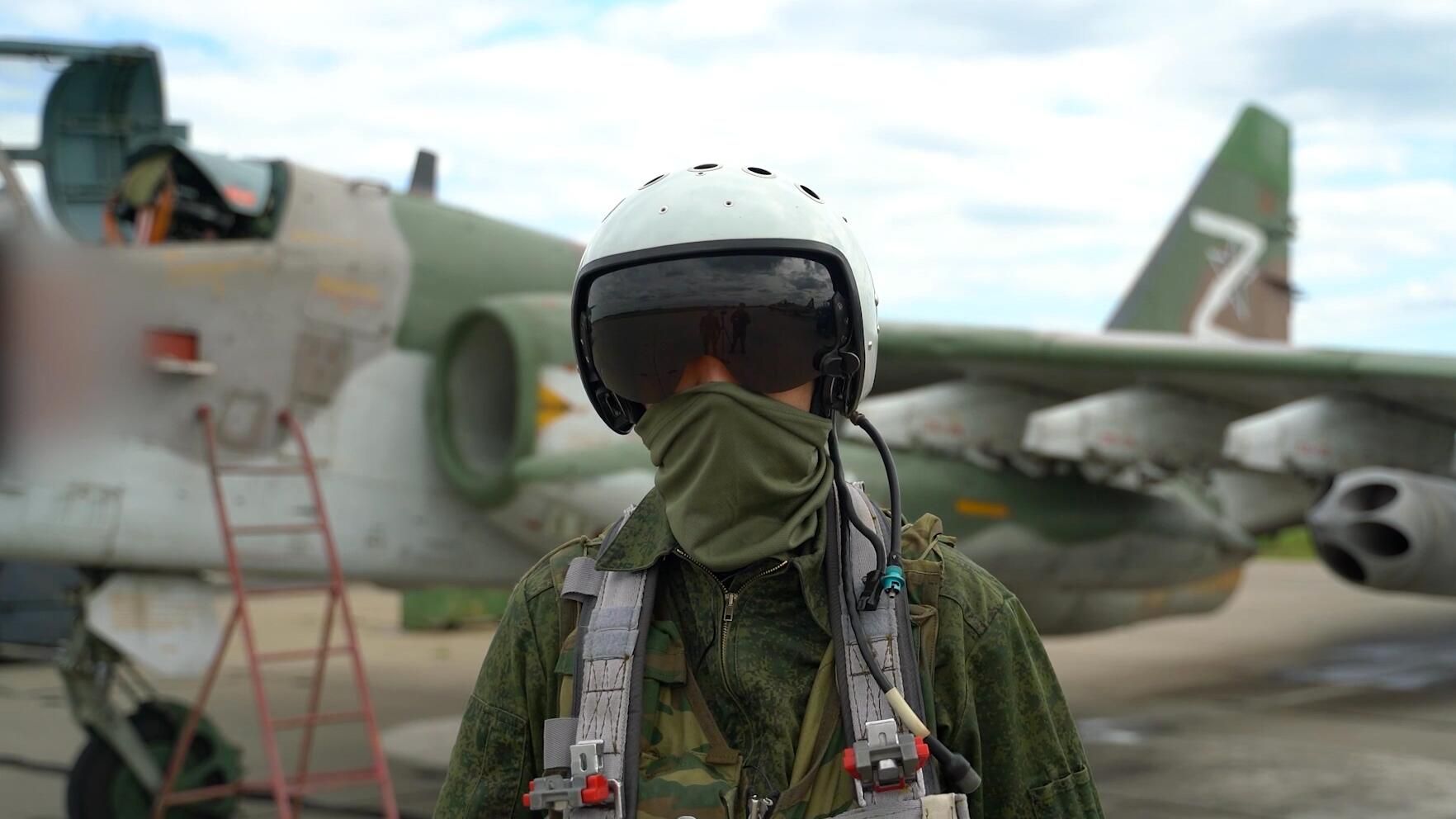 Летчик штурмовика Су-25 ВКС России Летчик штурмовика Су-25 ВКС России - РИА Новости, 1920, 26.06.2023