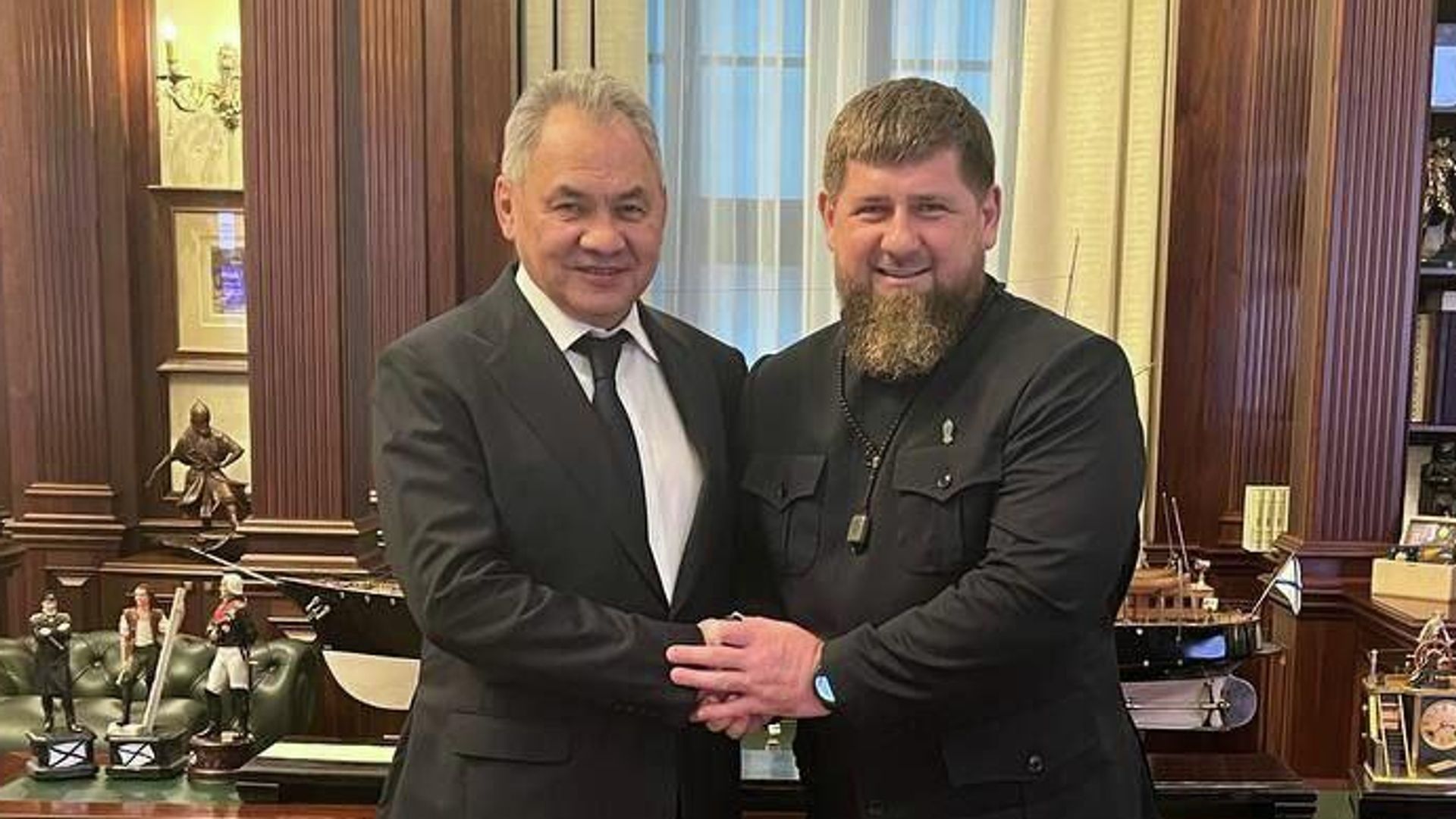 Сергей Шойгу и Рамзан Кадыров Сергей Шойгу и Рамзан Кадыров - РИА Новости, 1920, 03.06.2022