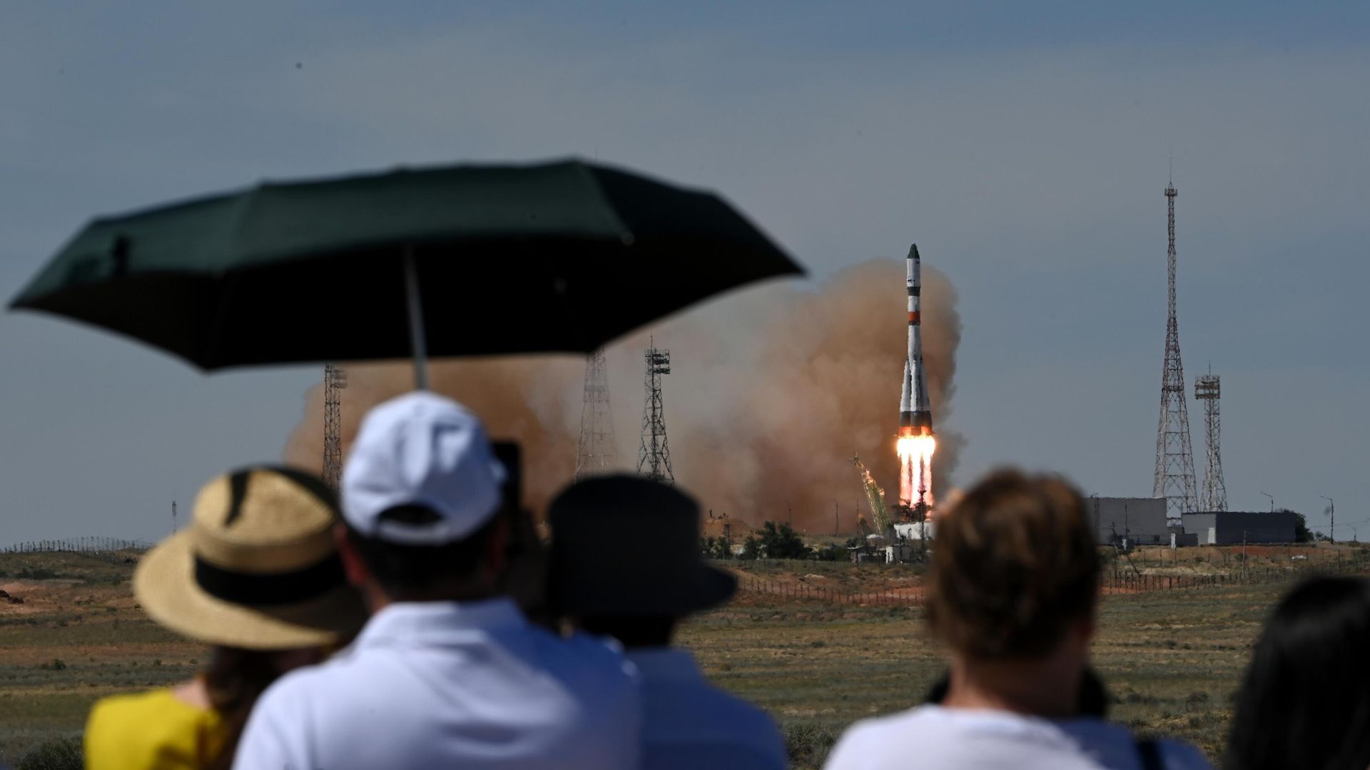 Запуск ракеты-носителя Союз-2.1а с транспортным грузовым кораблем Прогресс МС-20 Запуск ракеты-носителя Союз-2.1а с транспортным грузовым кораблем Прогресс МС-20 - РИА Новости, 1920, 25.10.2022