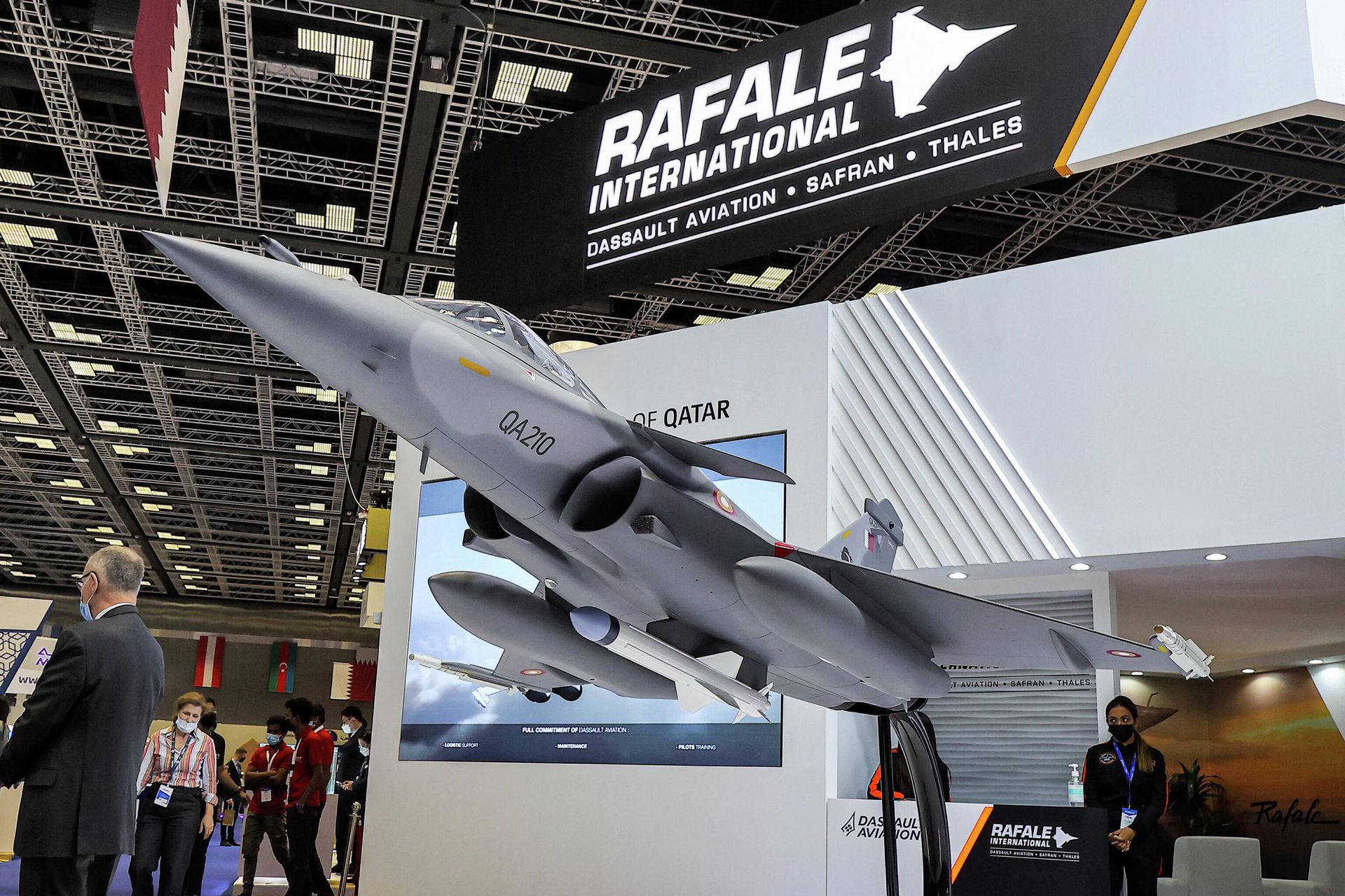 Макет многоцелевого истребителя Dassault Rafale французского производства Макет многоцелевого истребителя Dassault Rafale французского производства - РИА Новости, 1920, 03.06.2022