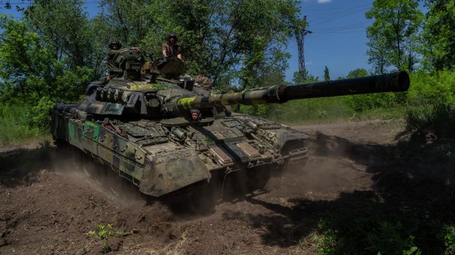 Украинские военнослужащие в Донецкой области