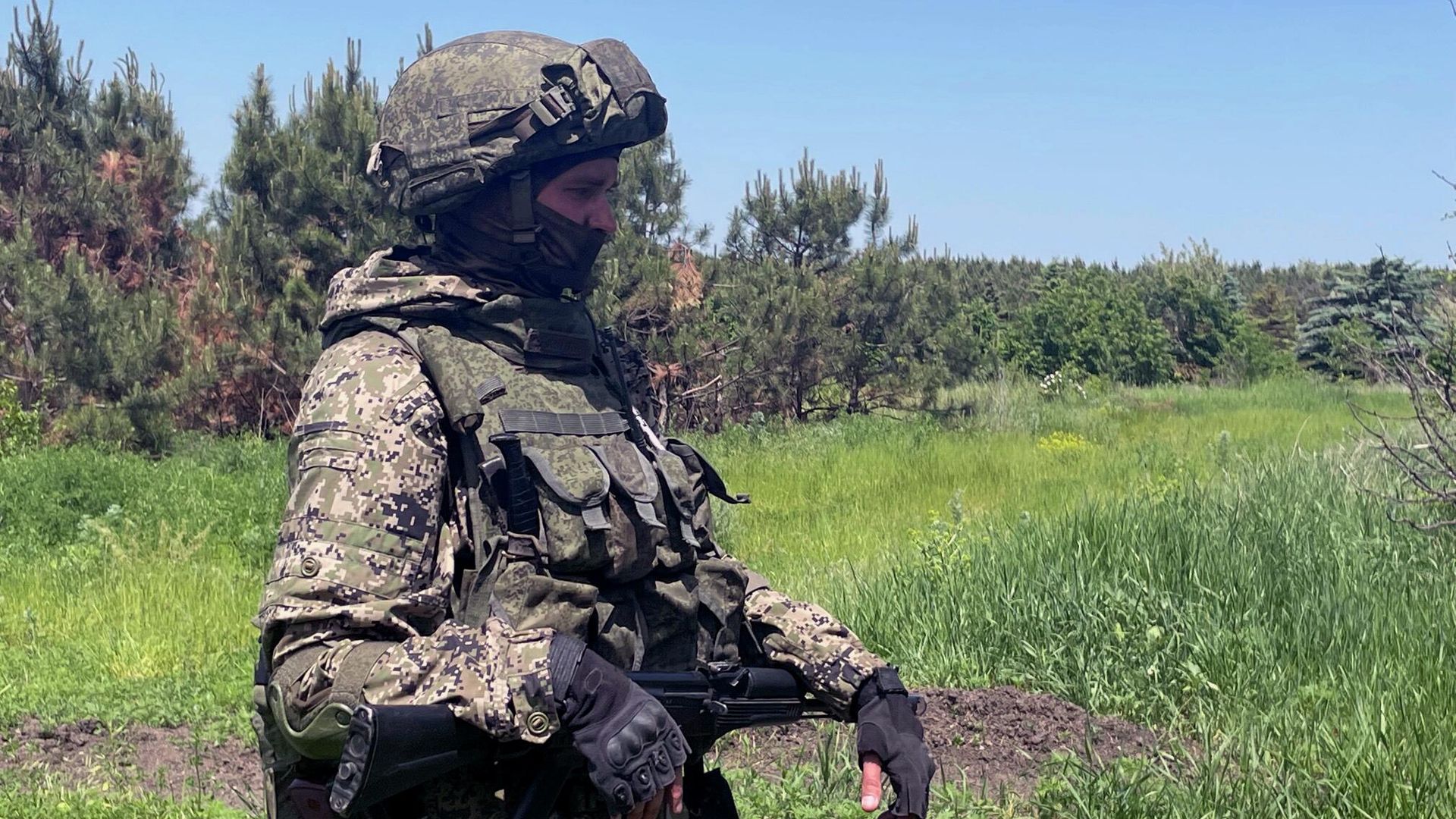 Сапер Международного противоминного центра ВС России Сапер Международного противоминного центра ВС России - РИА Новости, 1920, 18.07.2022